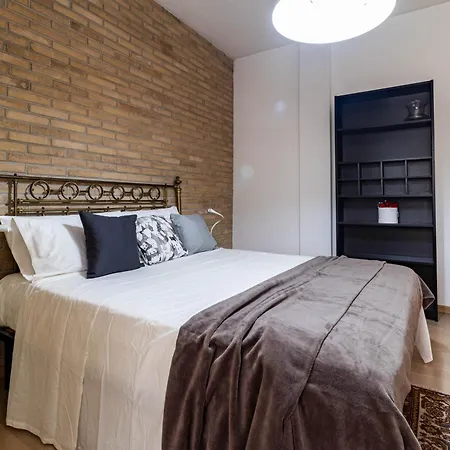דירה Centro * * * * *- S.croce In Gerusalemme Loft רומא